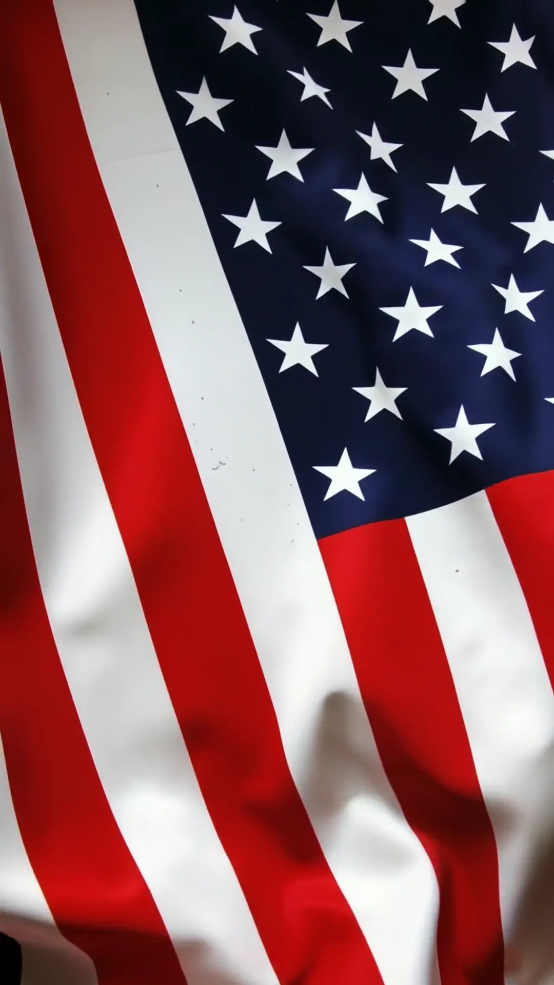 American Flag Waving in 4K for iPhone Background