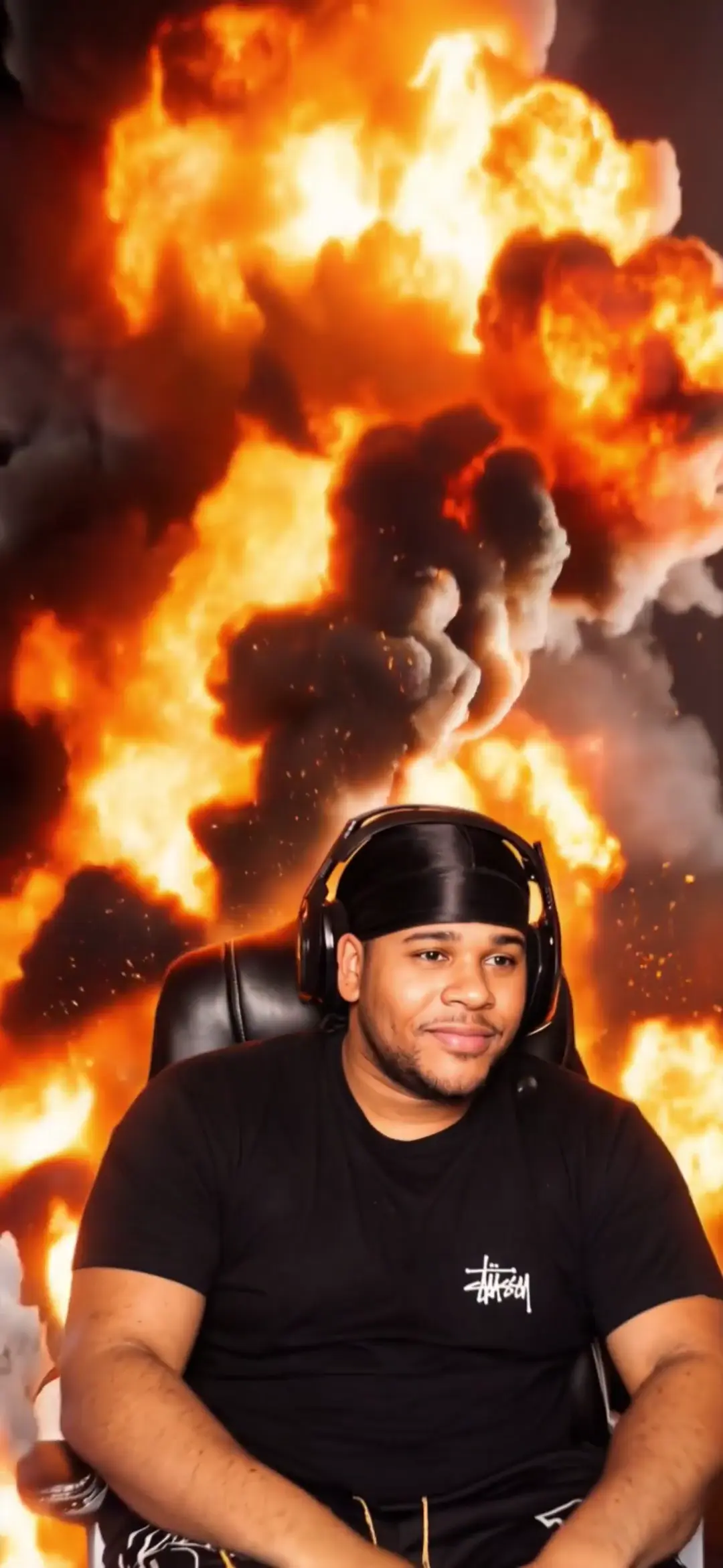 Streamer Meme Live Wallpaper in 4K with Explosive Background
